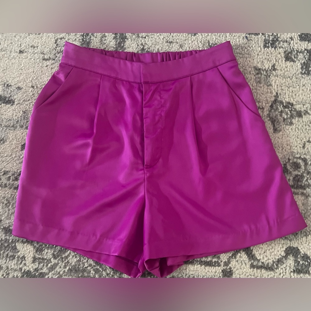 Glam Satin Shorts!🩷🩷🩷